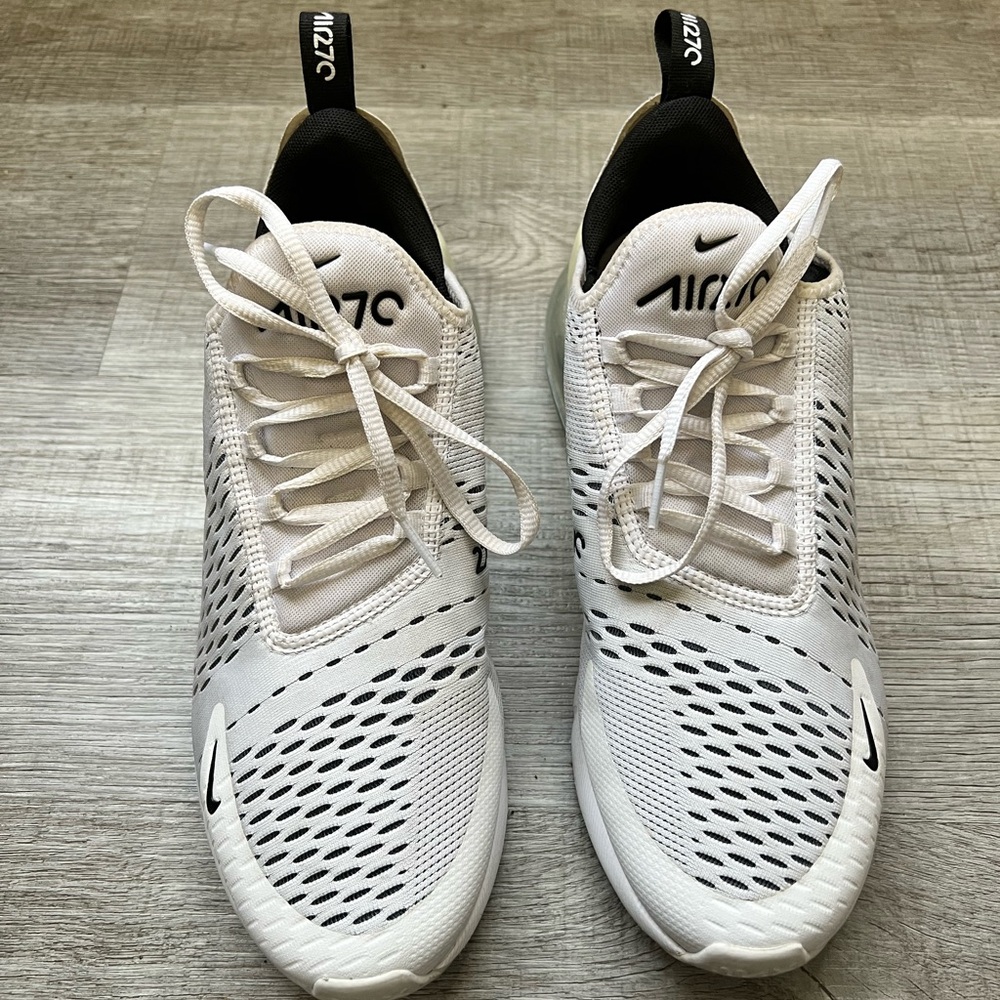 White Nike 270 women size 11